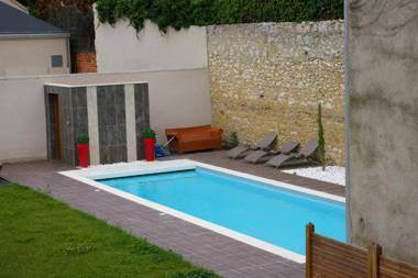 Logis Hôtel Le Cheval Noir