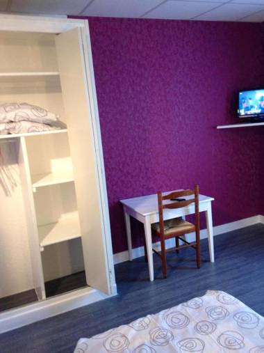 Appartement de 2 chambres avec wifi a Neris les Bains