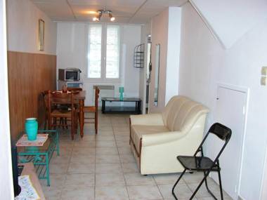 Appartement d'une chambre avec jardin clos et wifi a Neris les Bains