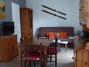 Appartement Mont-Dore 2 pièces 4 personnes - FR-1-415-46