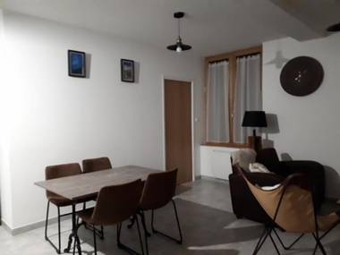 Appartement Mont-Dore 3 pièces 4 personnes - FR-1-415-77