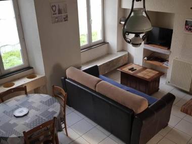 Gîte Murvaux 3 pièces 4 personnes - FR-1-585-37