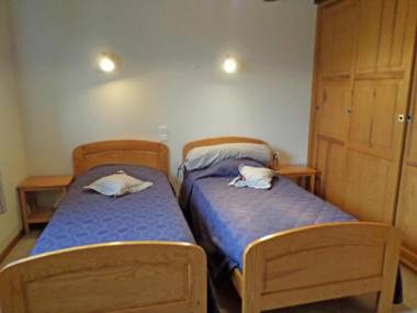 Gîte Basse-sur-le-Rupt 4 pièces 6 personnes - FR-1-589-42