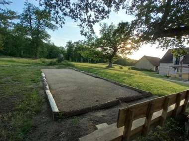 Gîte Chaumont-sur-Tharonne 4 pièces 10 personnes - FR-1-491-98