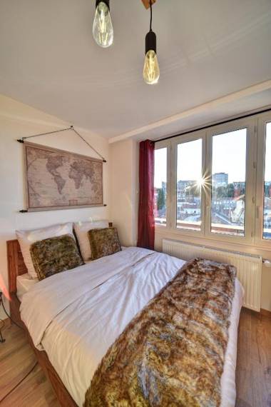 Apparts Seasons - Saint Étienne Centre - Gare Chateaucreux