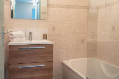 FIRMIN MARBEAU #13 - Espace citadin - 1 Chambre