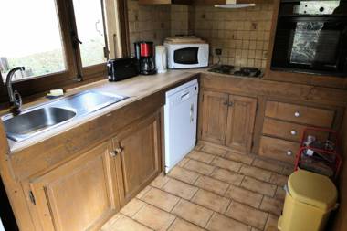 Chalet Saint Nicolas - Chalets pour 8 Personnes 03