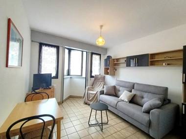 Studio Aix-les-Bains 1 pièce 2 personnes - FR-1-555-20