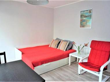 Studio Aix-les-Bains 1 pièce 2 personnes - FR-1-555-37