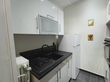 Studio Aix-les-Bains 1 pièce 2 personnes - FR-1-555-44