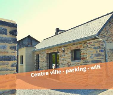 Le cottage Saint Vincent-centre ville-wifi-parking- Apparthotellagacilly