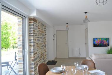 Le cottage Saint Vincent-centre ville-wifi-parking- Apparthotellagacilly