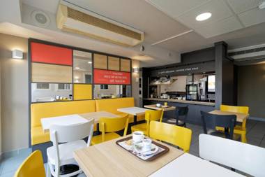 B&B HOTEL CHATEAUROUX Aéroport