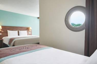 Kyriad Lille - Mons en Baroeul