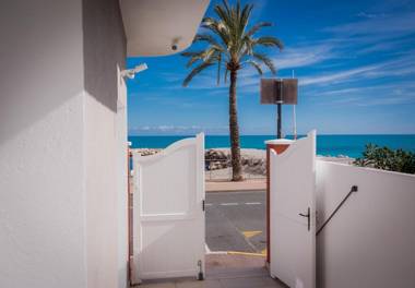 Hotel et Appartements Reine D'Azur