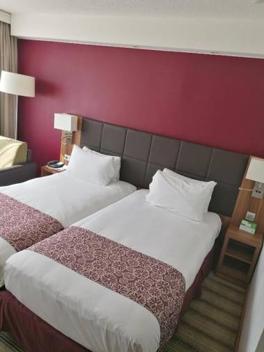 Holiday Inn Lille Ouest Englos an IHG Hotel