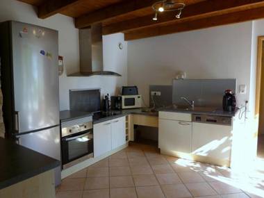 Gîte Val-de-Meuse-Récourt 5 pièces 8 personnes - FR-1-611-51