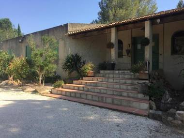 Le Devem De Mirapier