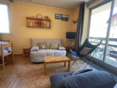 Studio Enchastrayes 1 pièce 4 personnes - FR-1-165A-88