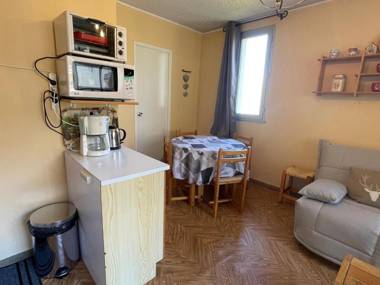 Studio Enchastrayes 1 pièce 4 personnes - FR-1-165A-88