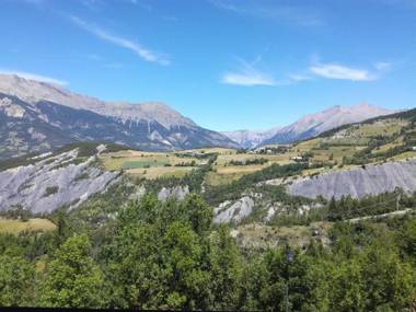 Studio Enchastrayes 1 pièce 4 personnes - FR-1-165A-35