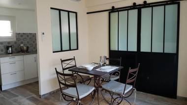 Appartement d'une chambre a Six Fours les Plages a 250 m de la plage avec terrasse amenagee