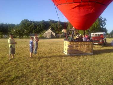 Château de Salvert - Appartement & Chambre d'Hôtes