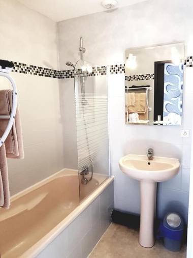 Logis hôtel Les Confins du perche