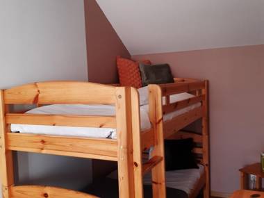 Gîte Saint-Léonard-des-Bois 4 pièces 6 personnes - FR-1-410-149