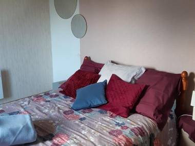 Gîte Saint-Léonard-des-Bois 4 pièces 6 personnes - FR-1-410-149