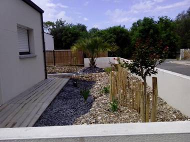 house + private pool 1