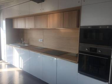 Les Demoiselles de la Digue