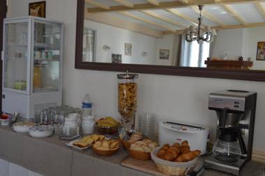 Logis Hôtel Le Bretagne