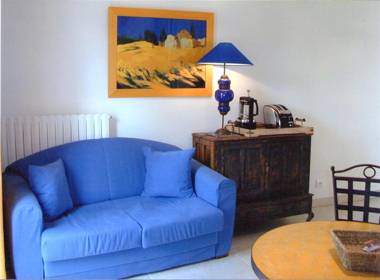 Résidence Hôtelière La Marine