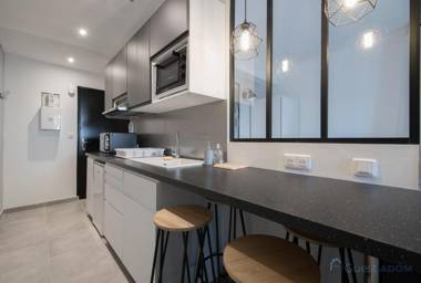 Appartement plein centre à 100m de la plage