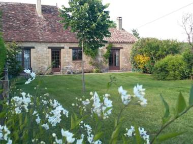 Gîte Saint-Capraise-de-Lalinde 3 pièces 5 personnes - FR-1-616-150