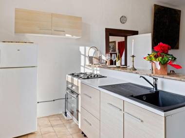 Guest room in a lavish castle in Allier