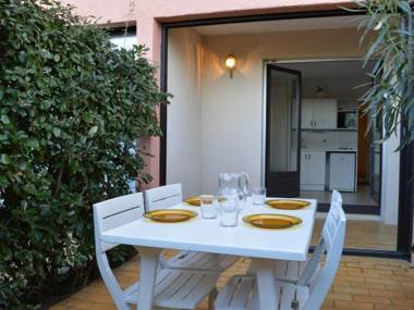 Studio Saint-Cyprien 1 pièce 4 personnes - FR-1-225D-23