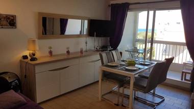 Accès direct plage pour ce superbe T2 moderne et fonctionnel - 6FR325