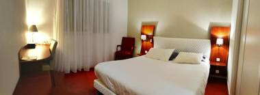 Artemis Hotel