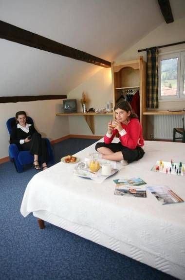 Logis Des Rives De L'Arzon