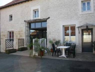 Le Gite De La Vallee De La Suize