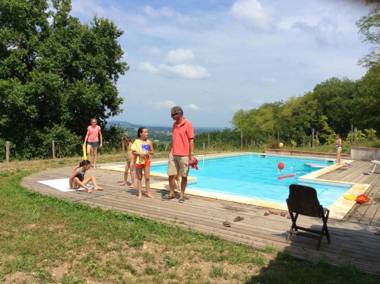 Villa de 9 chambres avec piscine privee jardin amenage et wifi a Villeneuve sur Lot