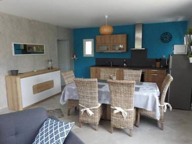 Gîte Villegusien-le-Lac 3 pièces 4 personnes - FR-1-611A-17