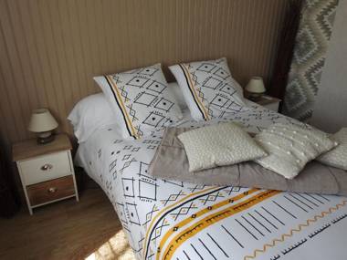 Gîte Villegusien-le-Lac 3 pièces 4 personnes - FR-1-611A-17