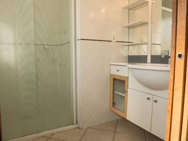 very comfortable house located between Raissac and Canet d Aude