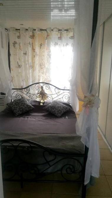 Appartement d'une chambre avec piscine privee jardin clos et wifi a Vidauban