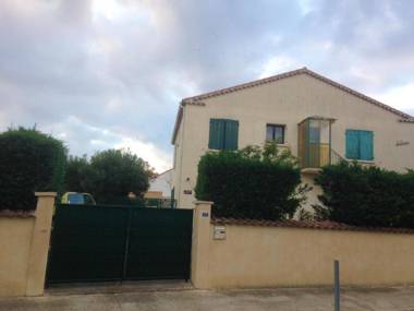 Villa de 4 chambres avec piscine privee jardin clos et wifi a Vias a 3 km de la plage