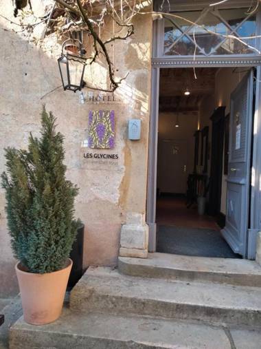 Les Glycines Vézelay