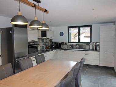 Gîte Ventron 6 pièces 14 personnes - FR-1-589-319